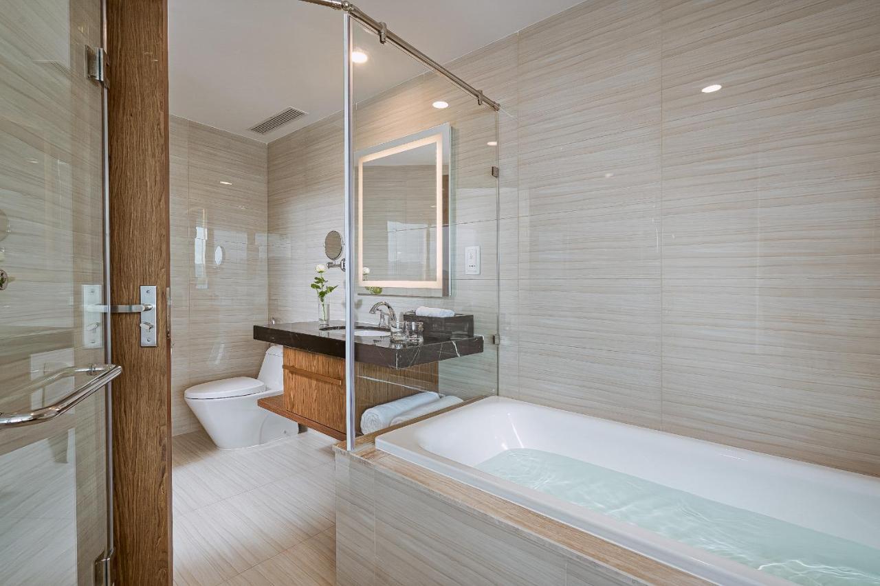 Az Five Stars Ocean View Apartment Нячанг Екстер'єр фото